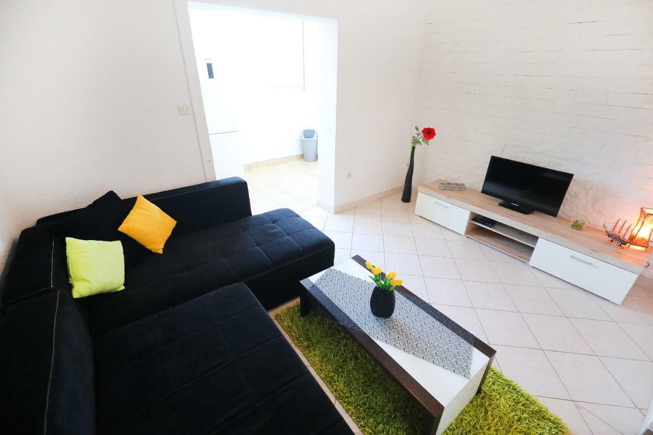 Apartments Savar - Ilo Brbinj Экстерьер фото